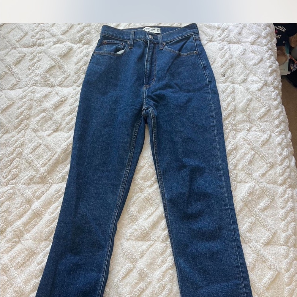 Abercrombie & Fitch The Ankle Straight Ultra High Rise Jean 25 Long Dark Wash